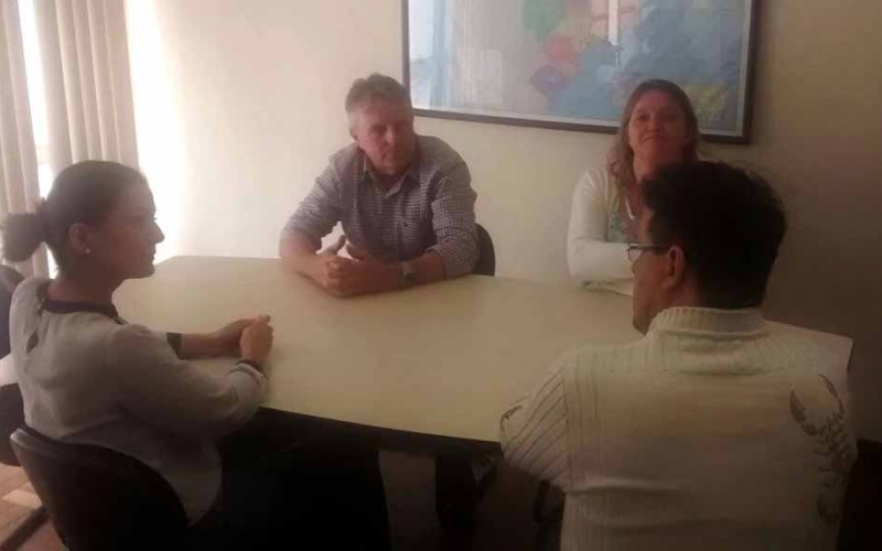 Educação e Obras: Prefeito Adelmo Klosowski e equipe acompanham em Curitiba ações solicitadas para o município
