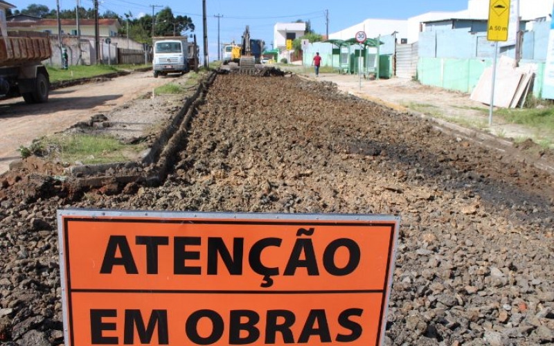 Iniciada as obras de pavimentação asfáltica na Avenida Visconde de Guarapuava
