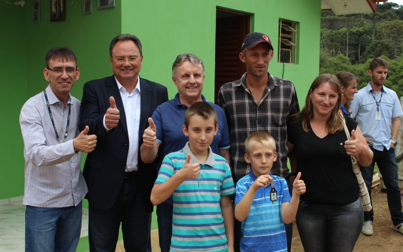 Programa de habitação rural beneficia 15 famílias em Prudentópolis